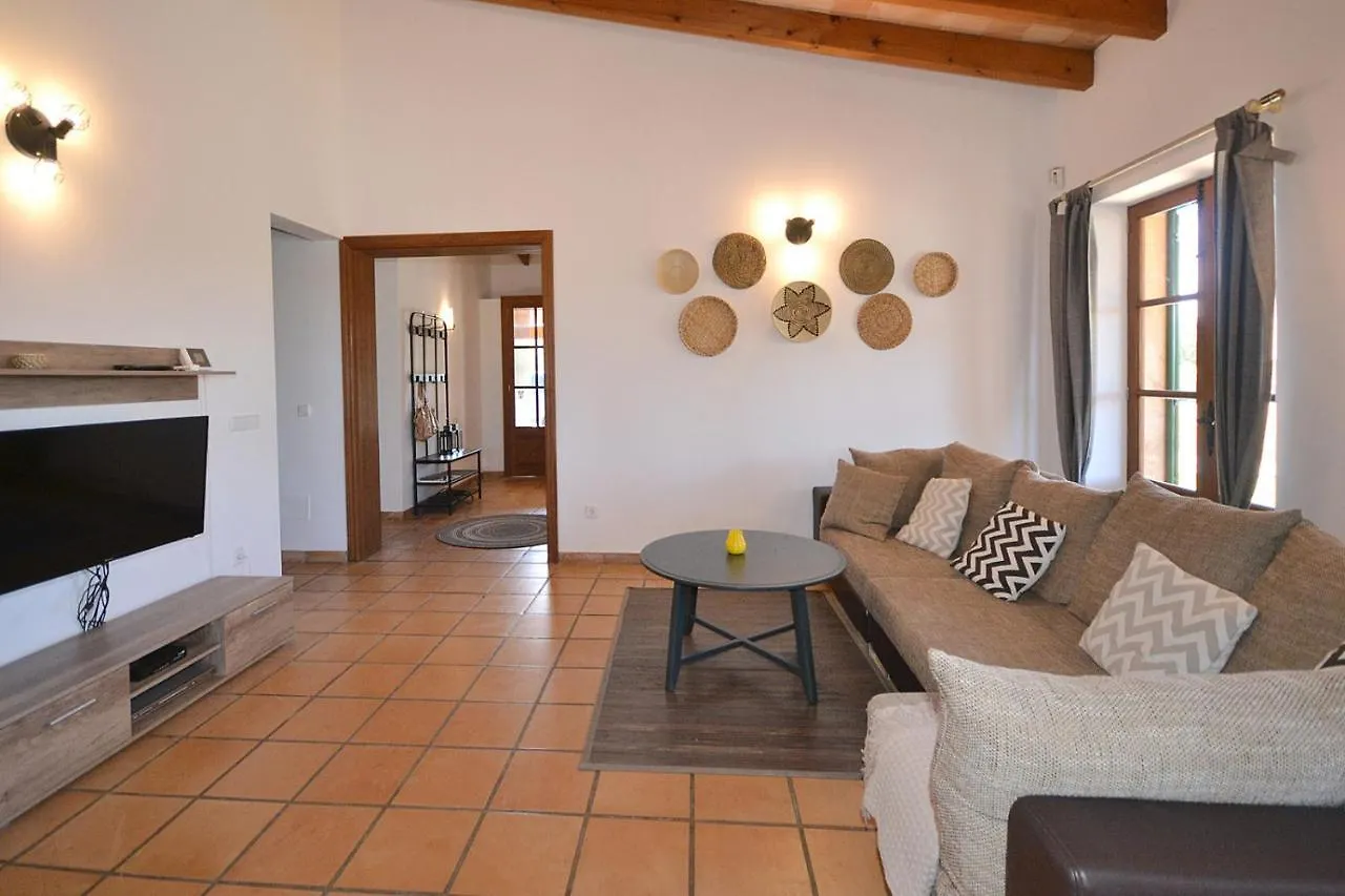 Holiday home Villa Calderitx Ariany